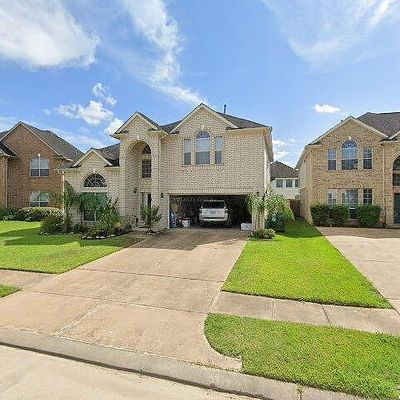 21 Palm Villas Dr, Manvel, TX 77578