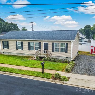 210 E Mill Street, Landis, NC 28088