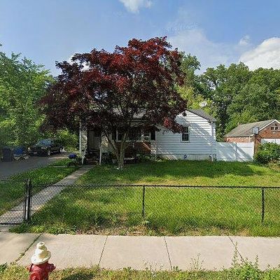 212 Cleveland Ave, Hartford, CT 06120