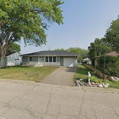 212 Sunset Dr, Jordan, MN 55352