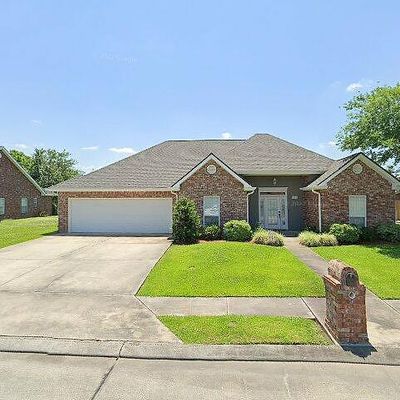 215 Ciera Dr, Houma, LA 70364