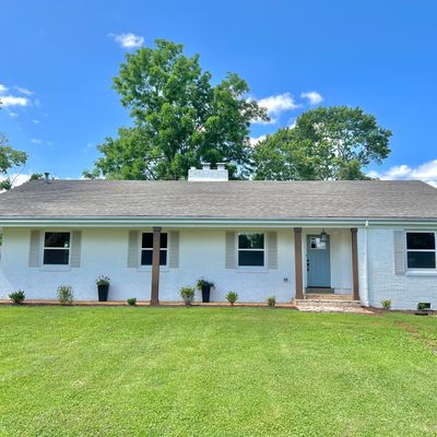 216 Admiral Cir, Lawrenceburg, TN 38464