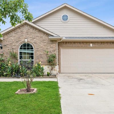 216 Maltby Rd, Irving, TX 75061