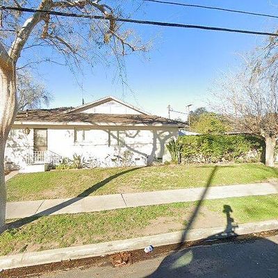 21701 Arminta St, Canoga Park, CA 91304