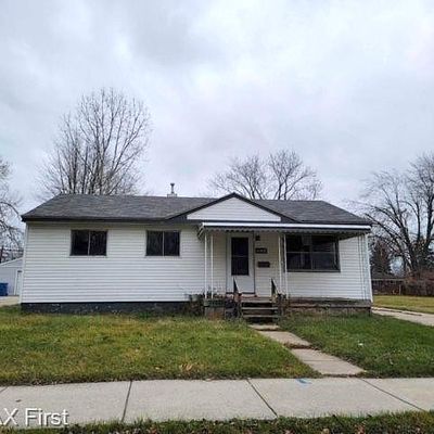 21808 La Salle Ave, Warren, MI 48089