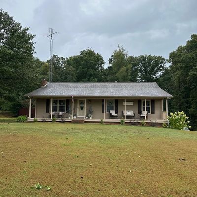 220 Dowdy Ln, Florence, AL 35633