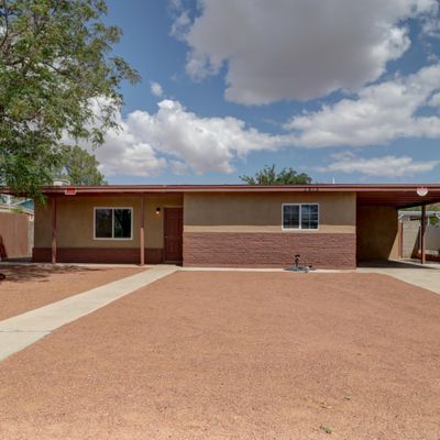 1815 S Solano Dr, Las Cruces, NM 88001