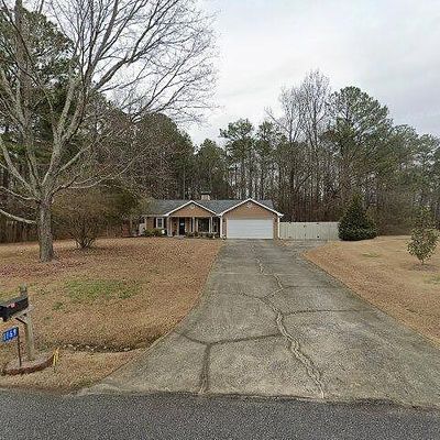 1869 Floye Dr, Loganville, GA 30052