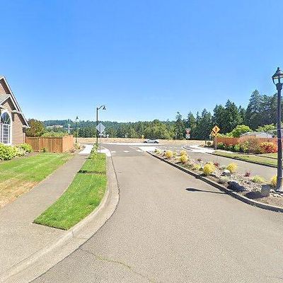 1907 N Westlake Loop, Newberg, OR 97132