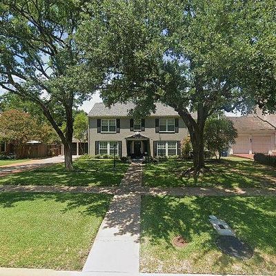 1943 W Colorado Blvd, Dallas, TX 75208