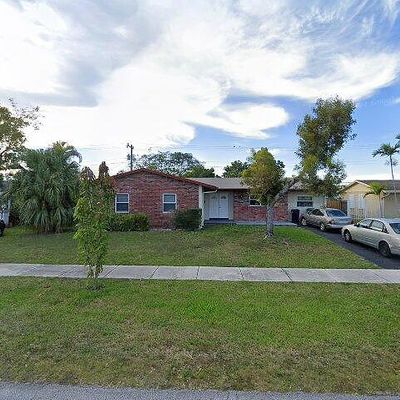 19440 Lenaire Dr, Cutler Bay, FL 33157