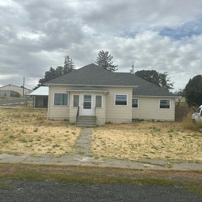 195 Se Railroad St, Creston, WA 99117