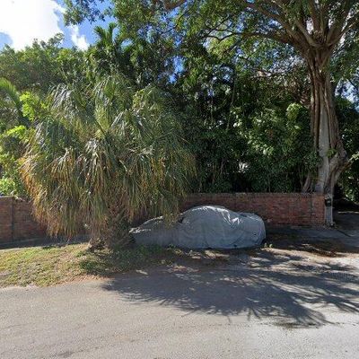 19700 Nw 2 Nd Pl, Miami, FL 33169