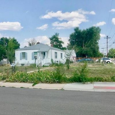 1990 S Huron St, Denver, CO 80223