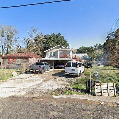 2400 Texas St, Lutcher, LA 70071