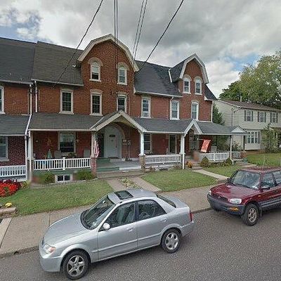 247 W Chestnut St, Souderton, PA 18964