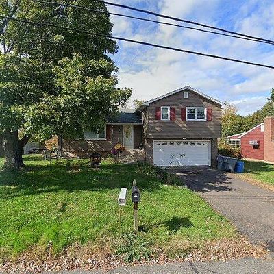 25 Arlington St N, Meriden, CT 06450