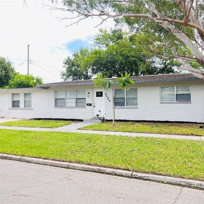 2580 39 Th Ave N, Saint Petersburg, FL 33714