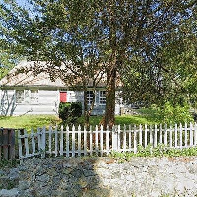 260 Spring St, Hope Valley, RI 02832