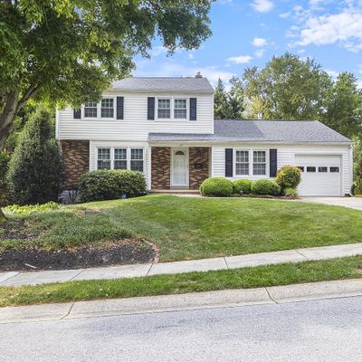 27 Lynn Dr, Newark, DE 19711