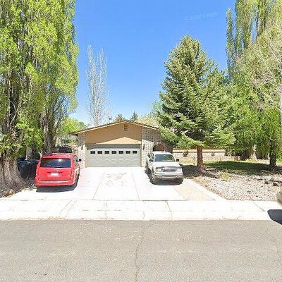 2719 N Roberta Dr, Flagstaff, AZ 86001