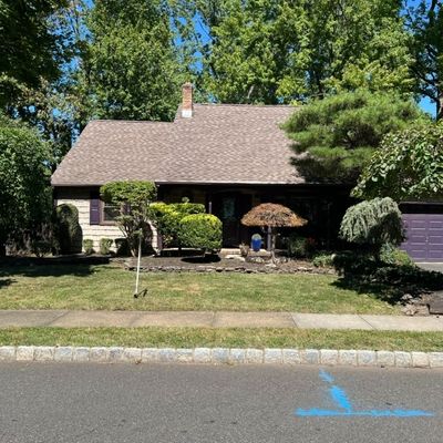 220 W Locust Ave, Edison, NJ 08820