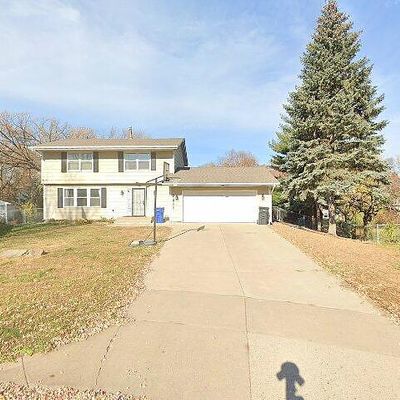 2211 Matterhorn Ln, Saint Paul, MN 55119