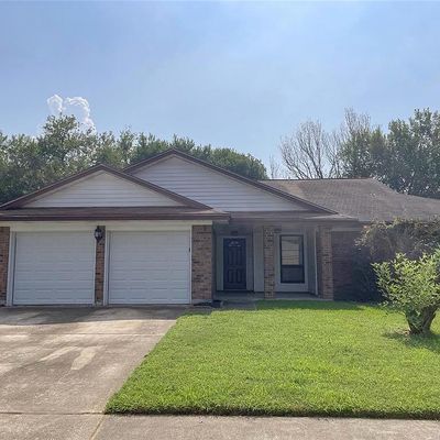 2229 W Shannon St, Deer Park, TX 77536