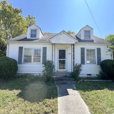 231 W End Ave N, Lewisburg, TN 37091