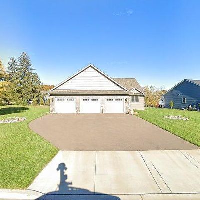 2338 Saint Andrews Dr, Altoona, WI 54720