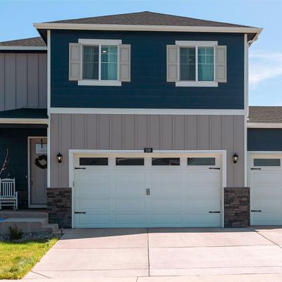 236 Racer St, Bennett, CO 80102