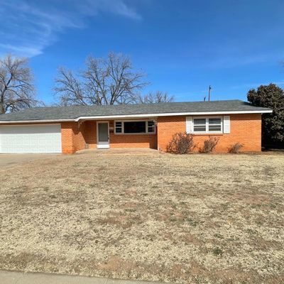 3010 37 Th St, Lubbock, TX 79413