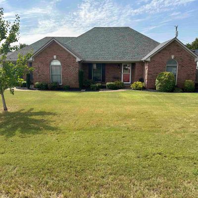 302 Anna Ave, Muscle Shoals, AL 35661