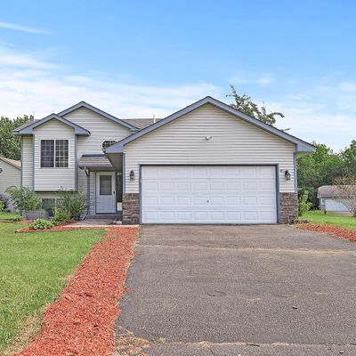 30791 Marigold Ln, Lindstrom, MN 55045