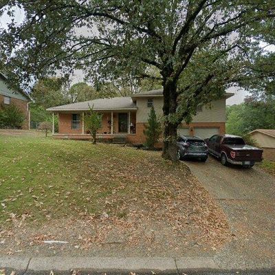 31 Kingspark Rd, Little Rock, AR 72227