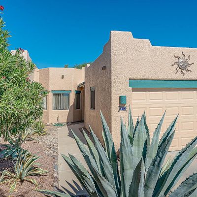 313 N Royal Bell Dr, Green Valley, AZ 85614