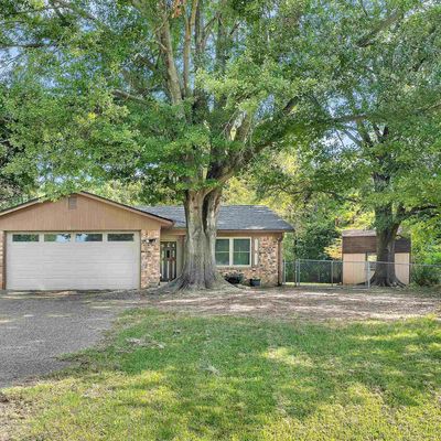 315 Meadowlark Ln, Longview, TX 75603