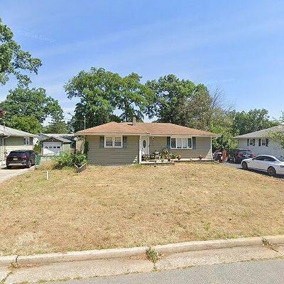 28 Gordon Ave, Old Bridge, NJ 08857