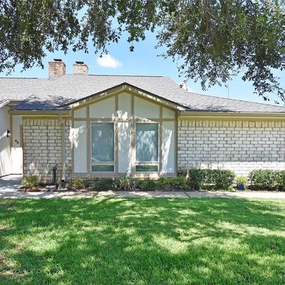 28 W Baron Lane #2, Missouri City, TX 77459