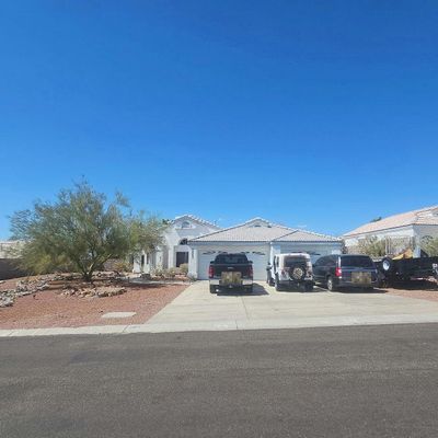 2869 Winchester Rd, Bullhead City, AZ 86442