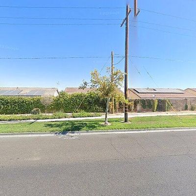 2922 Las Flores Cir, Los Banos, CA 93635