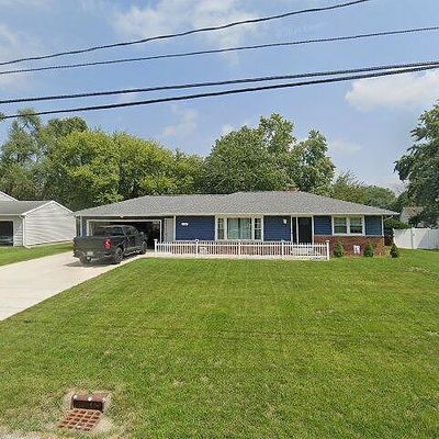 2926 Nichols Rd, Kalamazoo, MI 49004