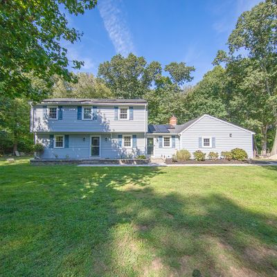 3 Quail Meadow Ln, Gales Ferry, CT 06335