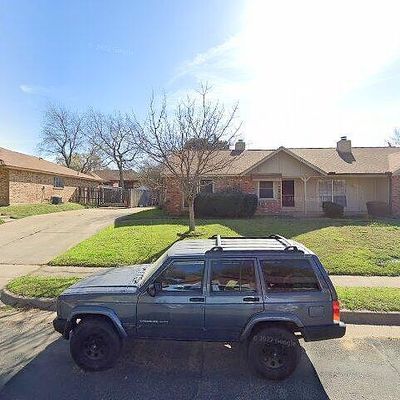 3008 Penny Ln, Euless, TX 76039