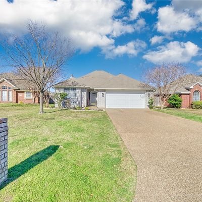 3718 Chantal Cir, College Station, TX 77845