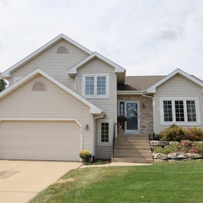 380 Kelvington Dr, Sun Prairie, WI 53590