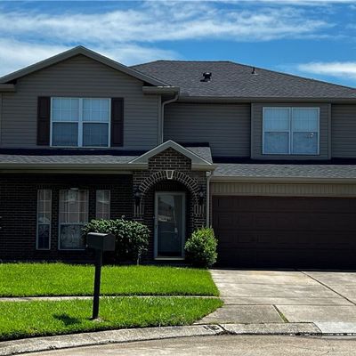 4 Daisy Ln, Westwego, LA 70094