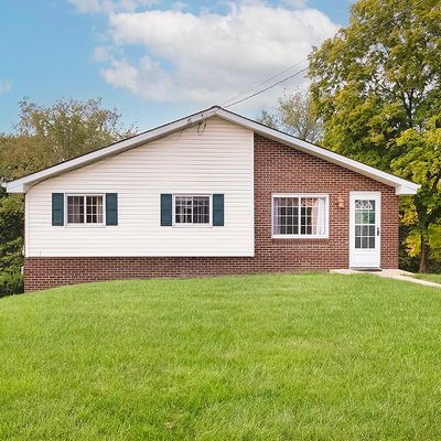 4011 Crestwood Dr, Gibsonia, PA 15044