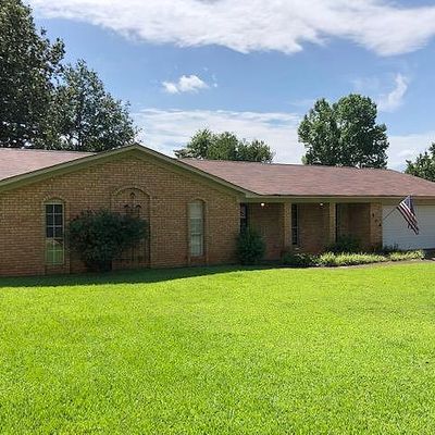 404 Pineridge Dr, Pontotoc, MS 38863