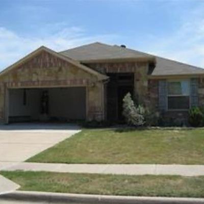 405 Millbrook Ln, Crowley, TX 76036